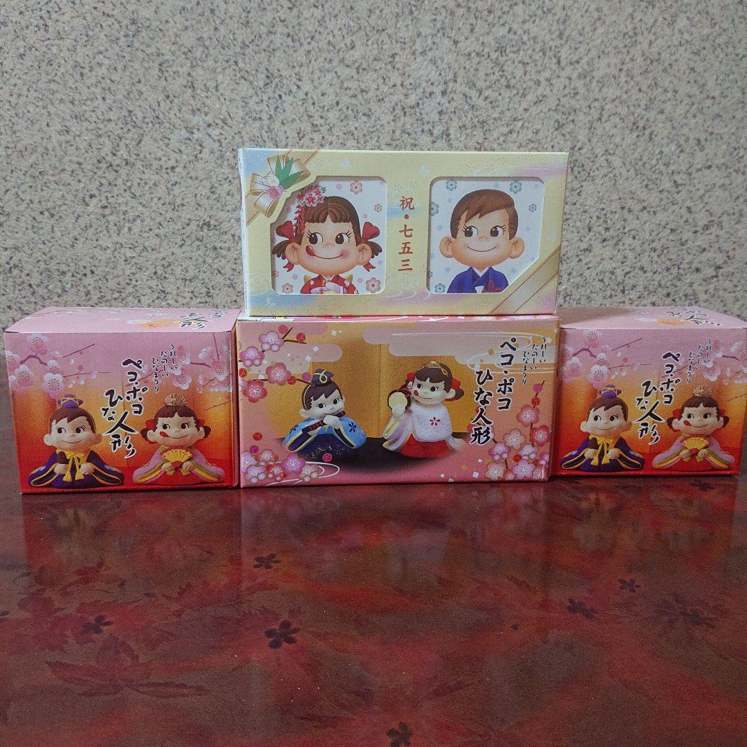 500 ペコちゃんひな人形セット