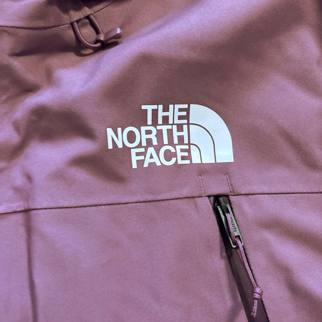 新品タグ付訳あり「ノースフェイス」Wマウンテンレンジダウンパーカー ダウンコート