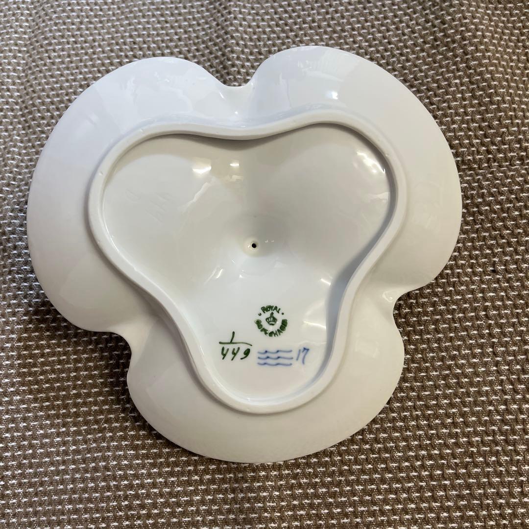 ロイヤルコペンハーゲン ブルーフルーテッドプレイン クローバーディッシュ