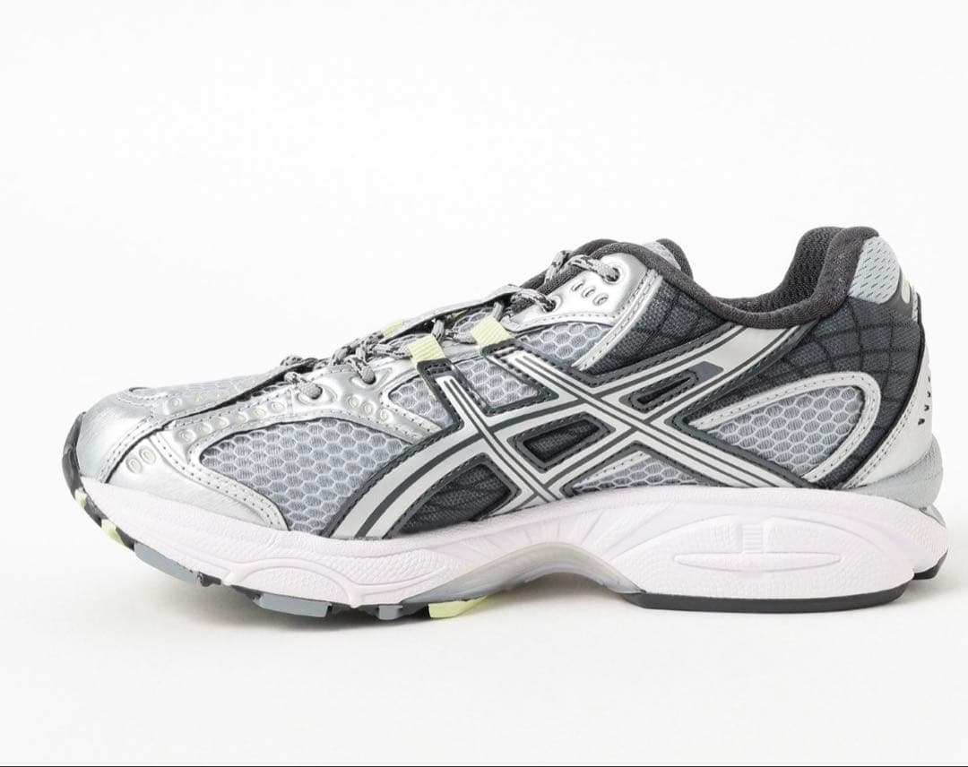 ASICS /GEL NIMBUS10.1シルバー