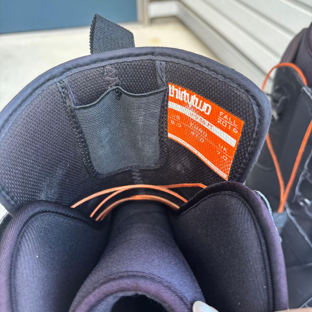 お得✨thirtytwo スノボ スノーボードブーツ メンズ ブラック ホワイト