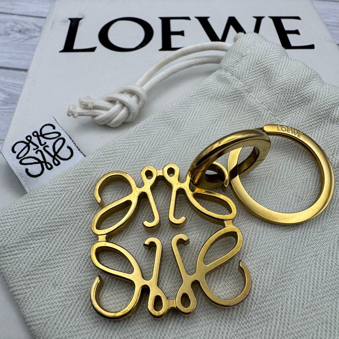 【美品】 LOEWE ロエベ　キーホルダー　キーリング　ゴールド　アナグラム
