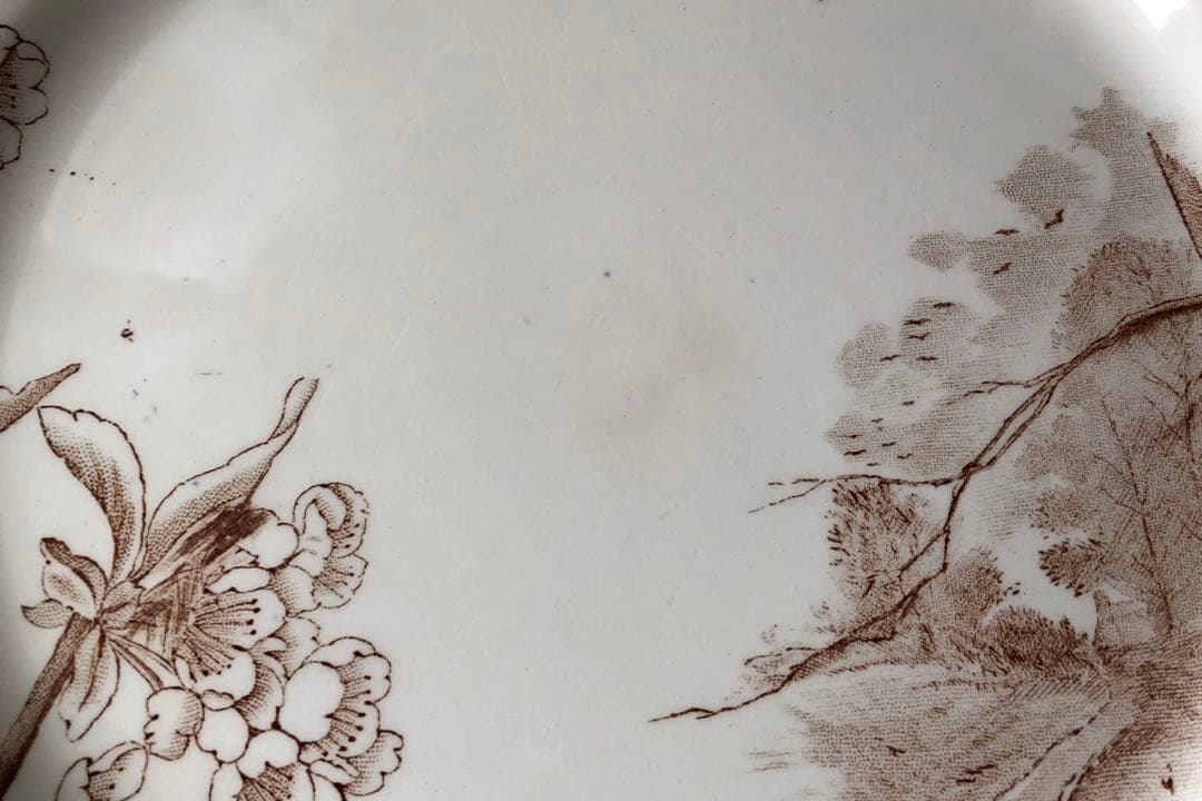 淡く優しいサクラの景色　クレイユモントロー　プレート　フランスアンティーク