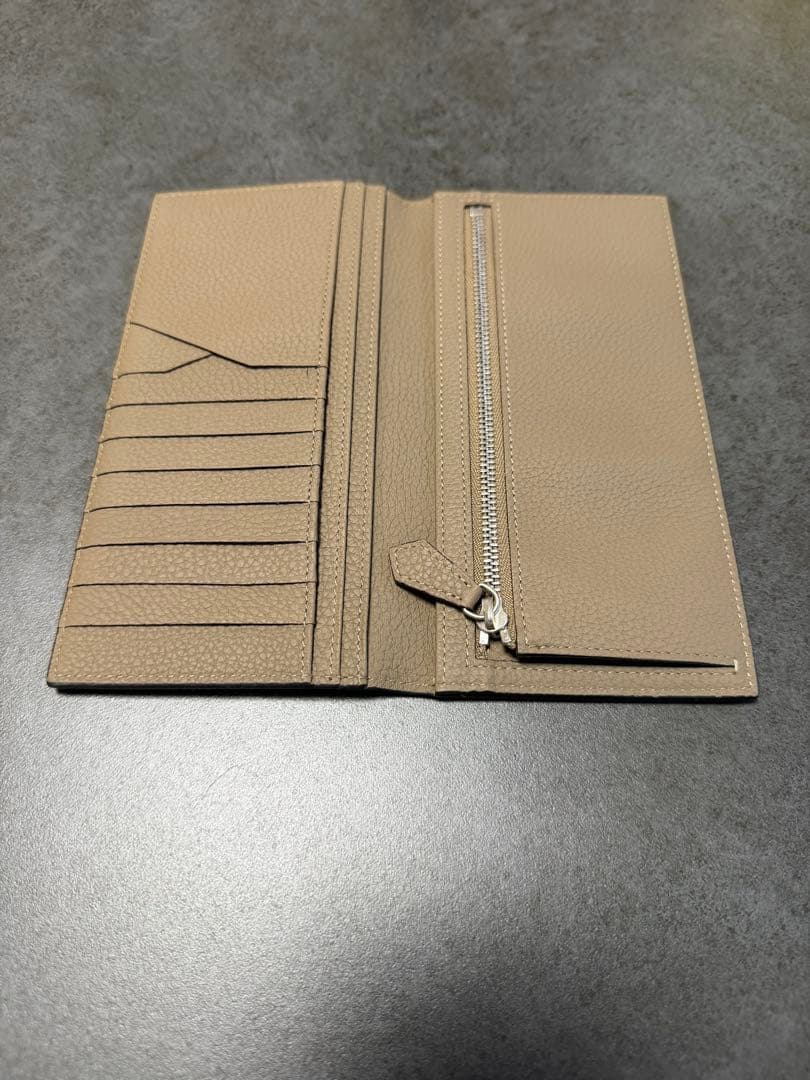 ボナベンチュラ　長財布