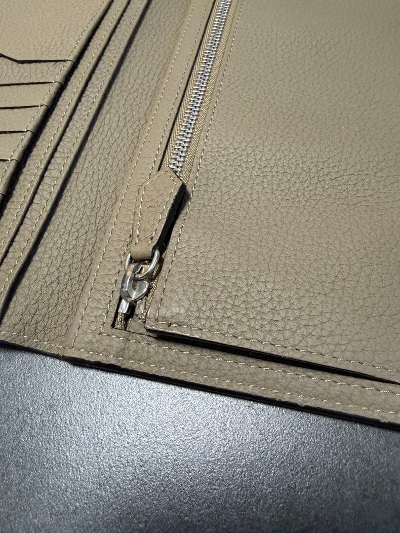 ボナベンチュラ　長財布