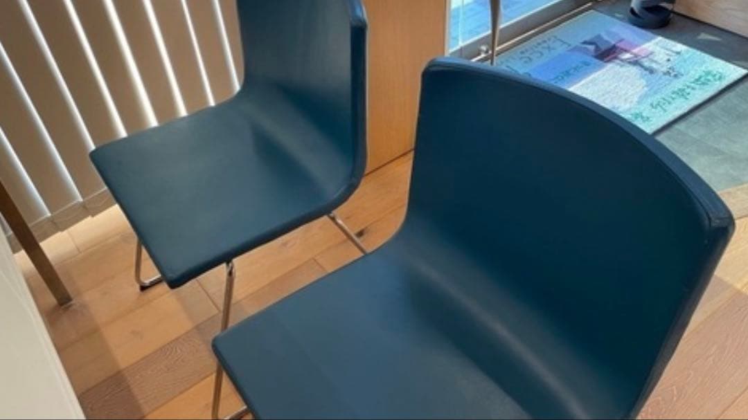 IKEA イケア TORSBY ダイニングテーブル (チェアなし)