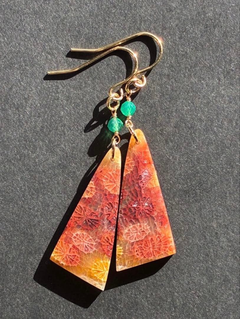 maumaumau 　14kgf レッドモスアゲートピアス