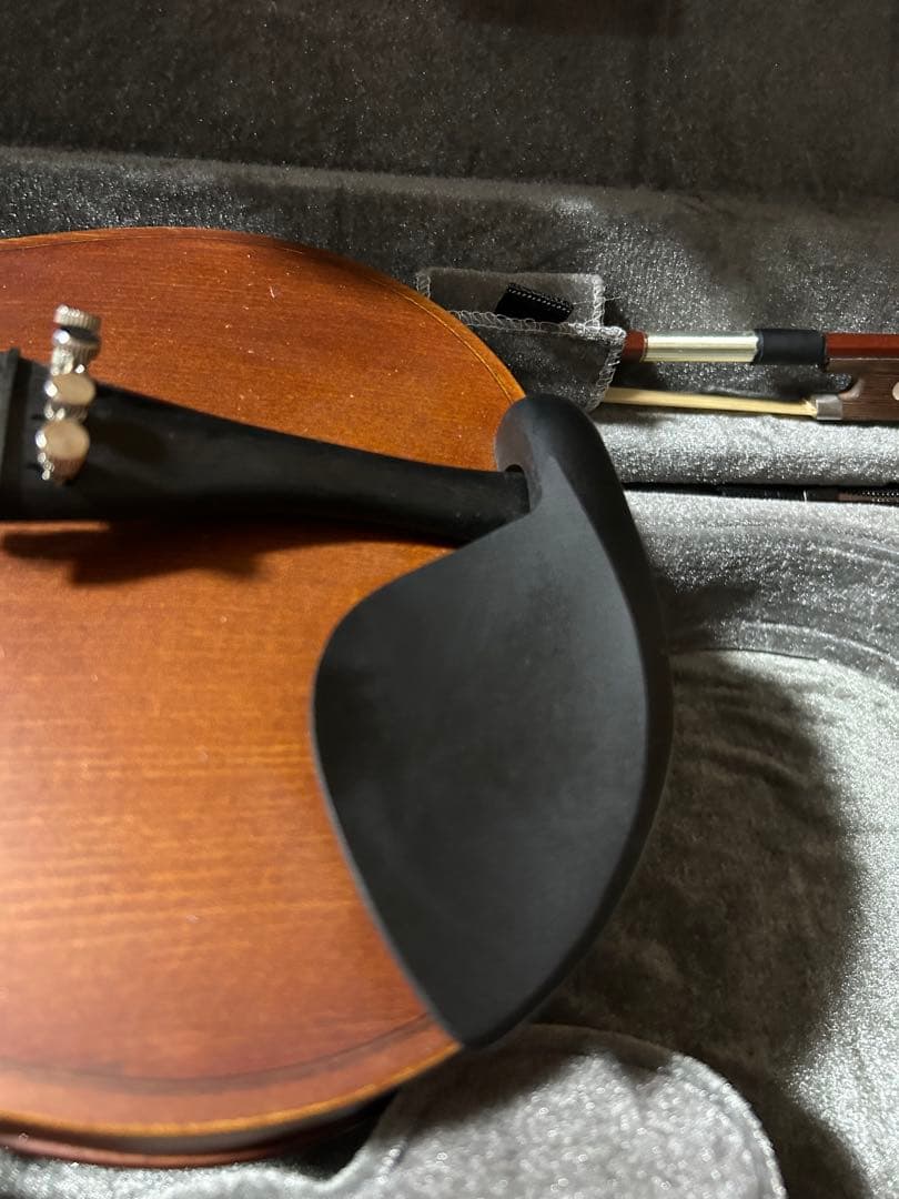 木製バイオリン 本体と付属品