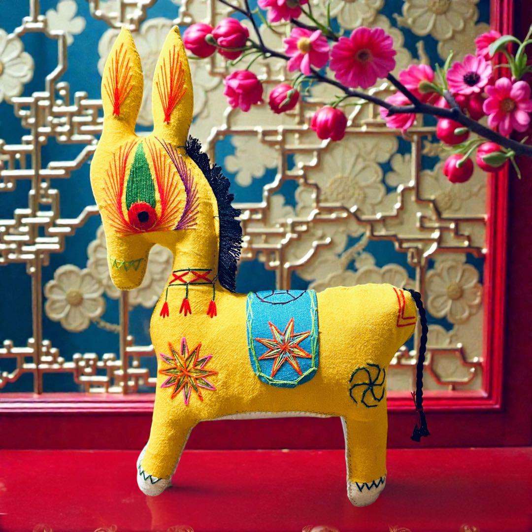 昭和期の中国民間玩具・陝西省西安 毛馿（馬/黄）郷土玩具　午年　干支飾り