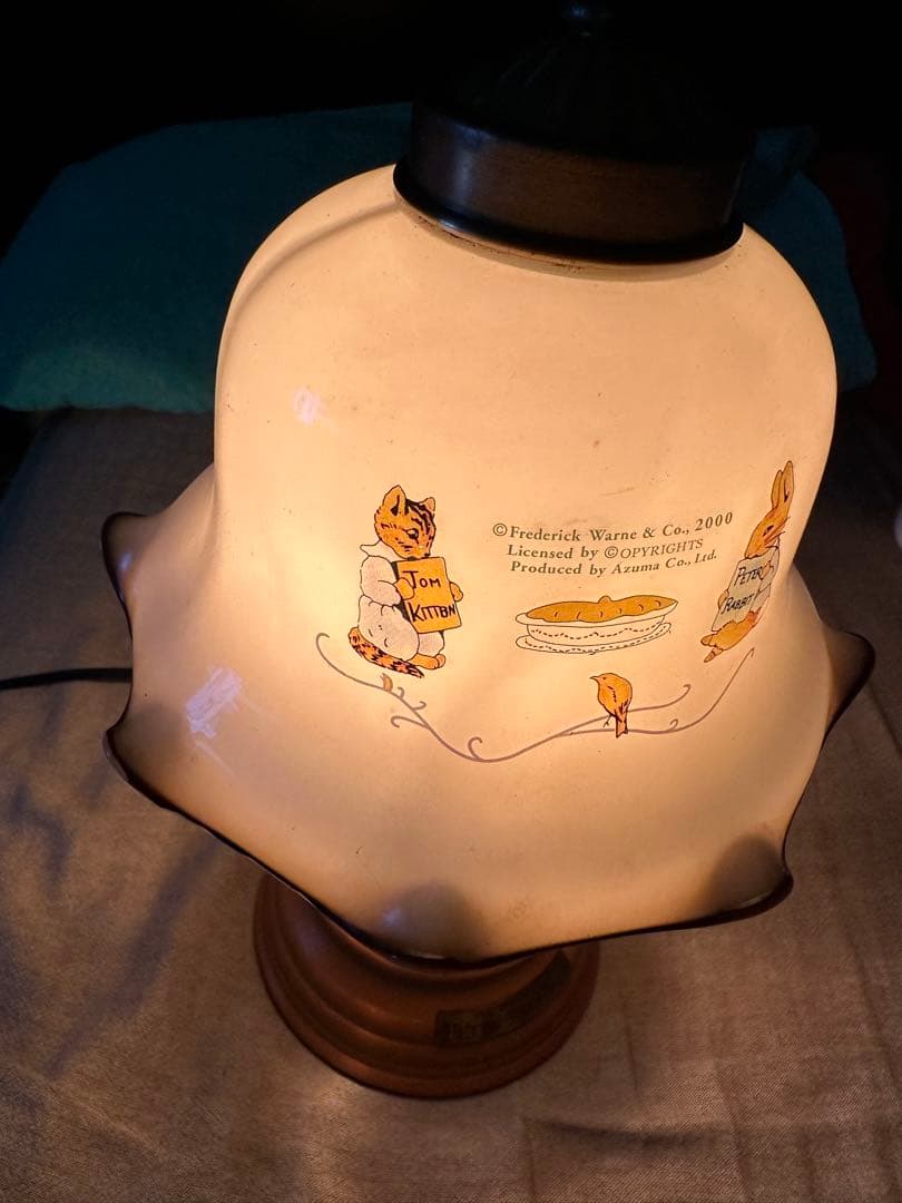 Peter rabbit スタンドランプ