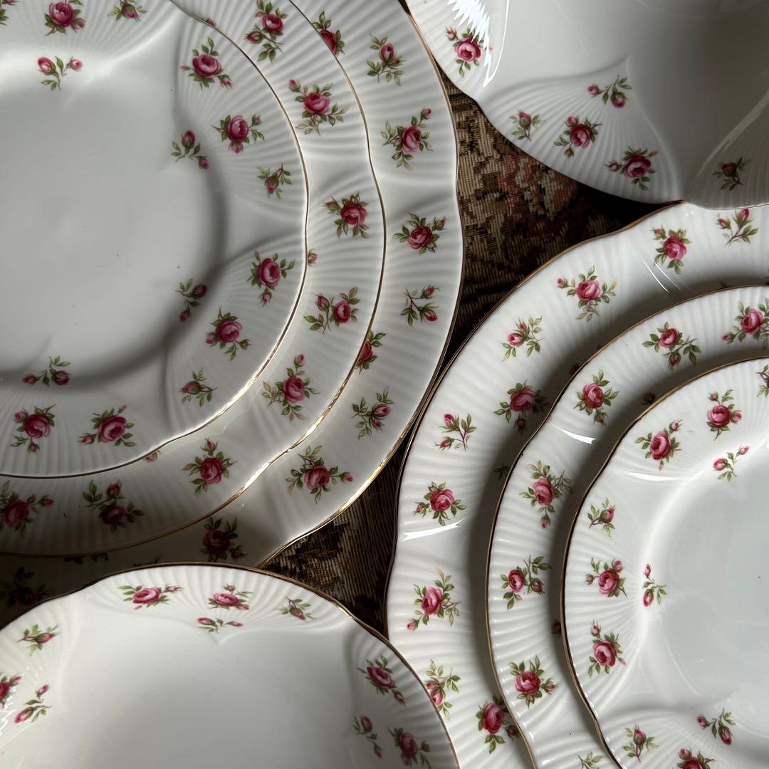 希少♡英国製 Rosalie可憐な花びら皿のフルセット8枚