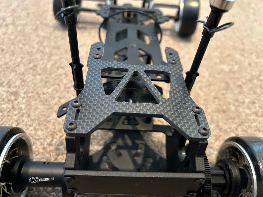 陸人・LP-86+AE86レビン、ボデ付き（オプションパーツ付き）