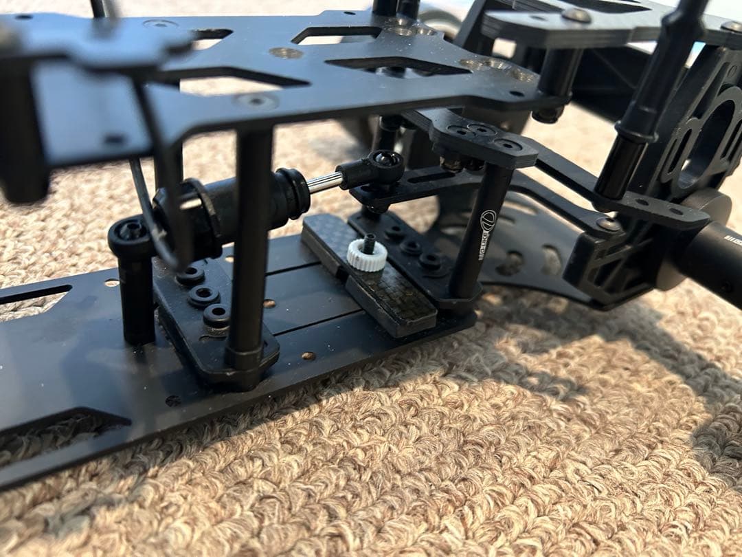 陸人・LP-86+AE86レビン、ボデ付き（オプションパーツ付き）