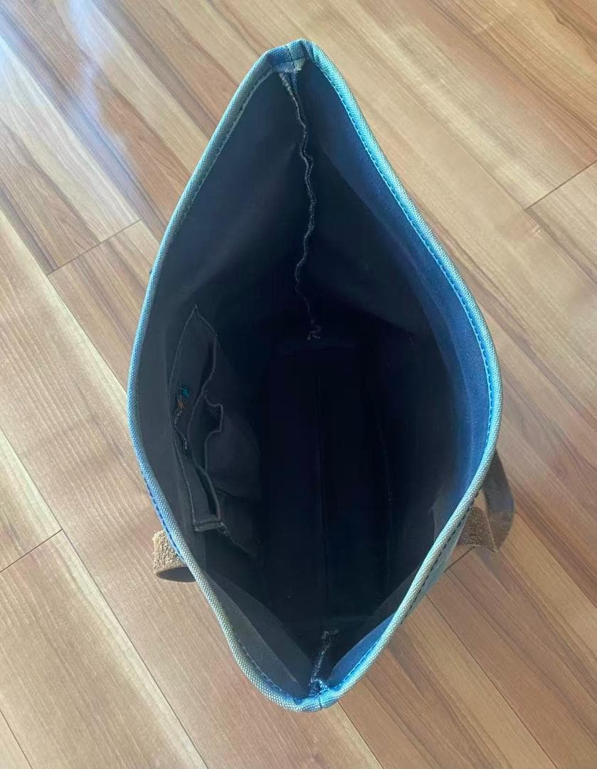 DIESEL大容量トートバッグ・本革ｘデニム・撥水ダメージ加工×不対称デザイン