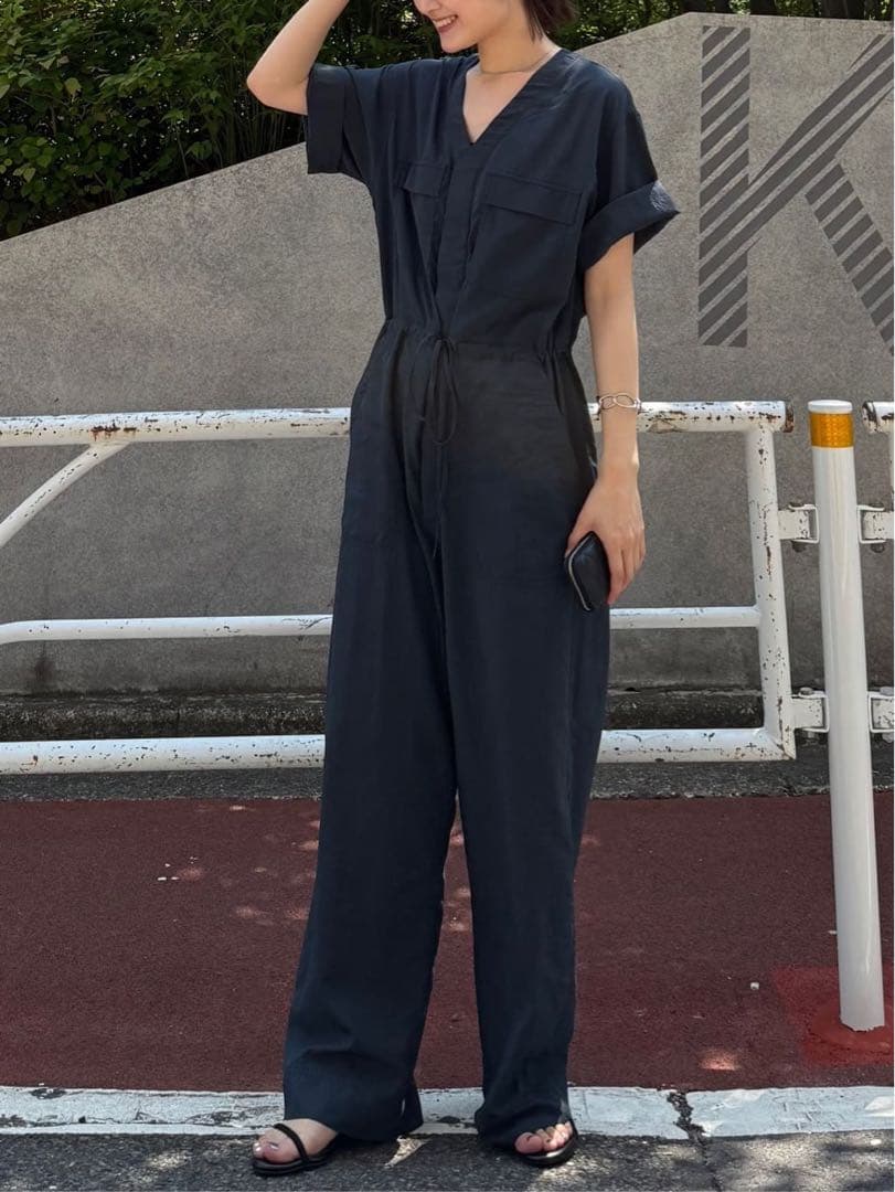 タグ付新品OUTDOOR PRODUCTS ダブルポケットVネックオールインワン