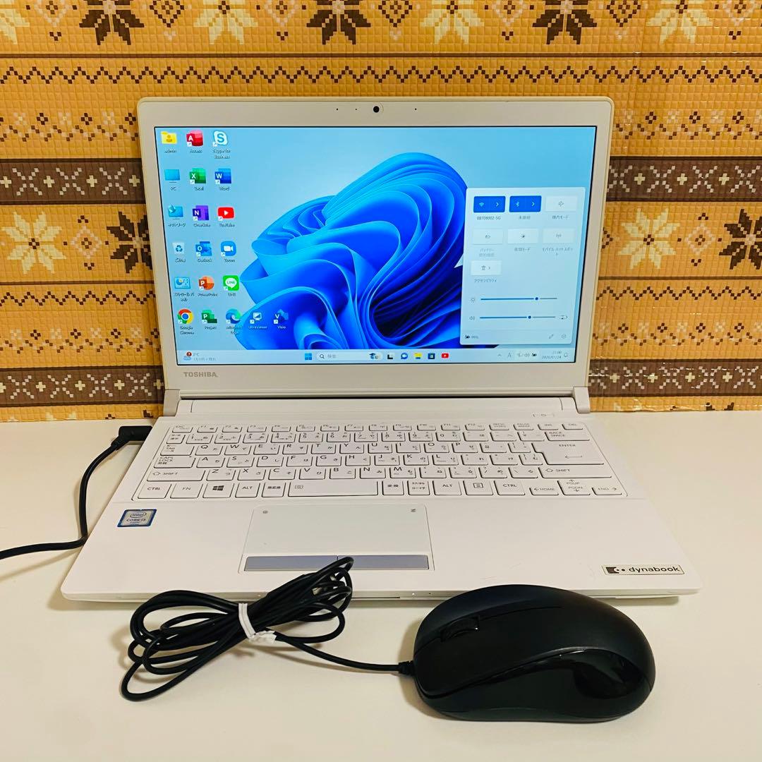 Y51 TOSHIBAノートパソコンSSD第6世代Windows11オフィス付き