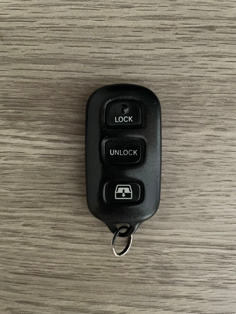 ハイラックスサーフ185 リモコンキー　純正