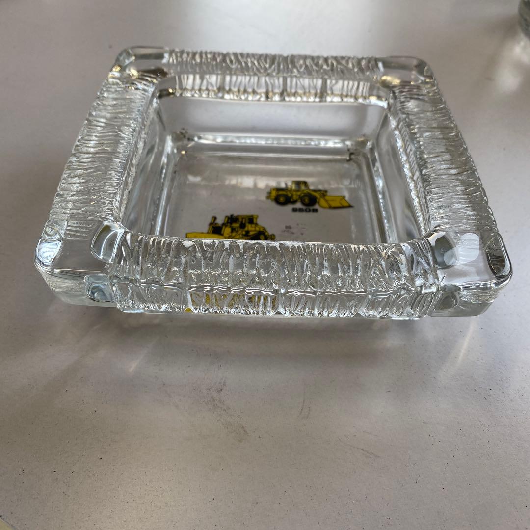 CAT　重機イラスト入りガラス灰皿　キャタピラー