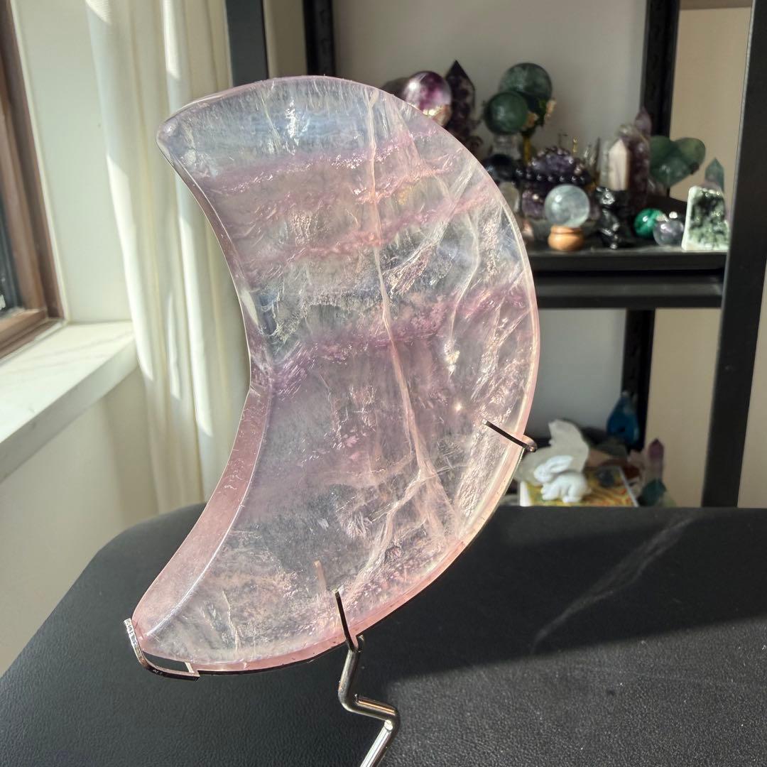 【sato】天然石フローライトの月　置物　台座付きNO.021304