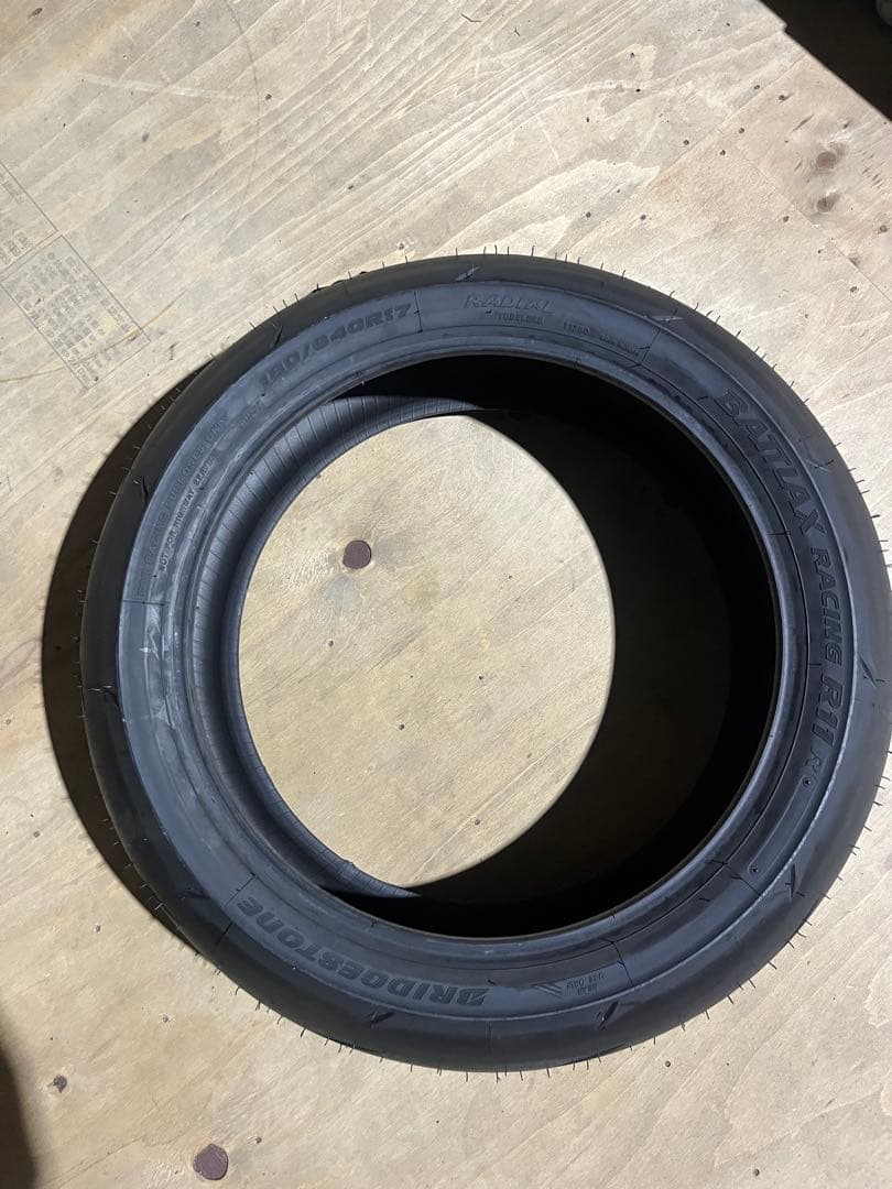 『新品』　BATTLAX RACING R11 【180/640R17 TL】
