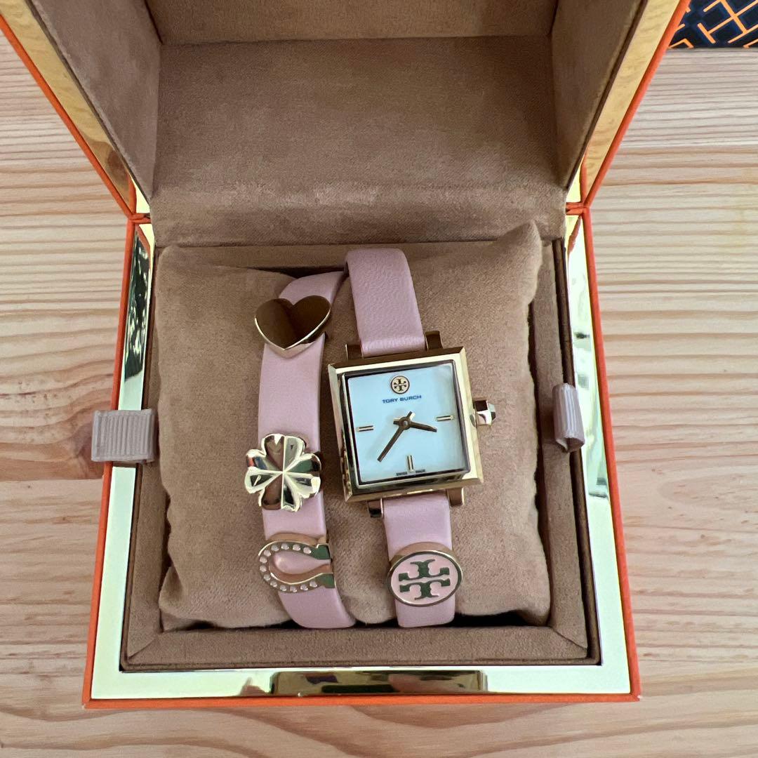 美品♡トリーバーチ(ショッパー、箱付き)