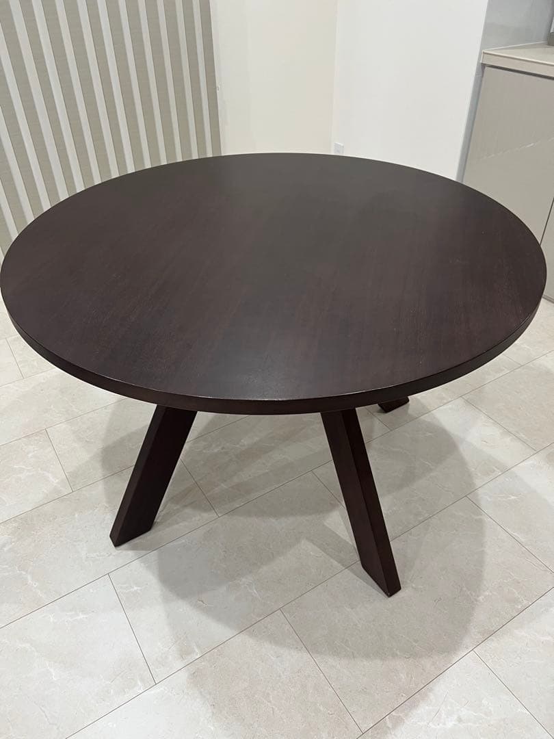 arflex ダイニングテーブル　MEDUSA 110cm