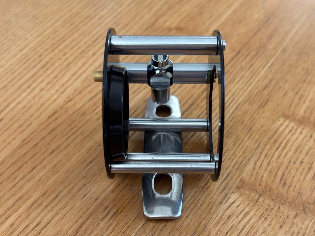 【美品】【送料無料】ダイワ　ミリオネア　ＧＳ　２０００Ｃ　純正袋付