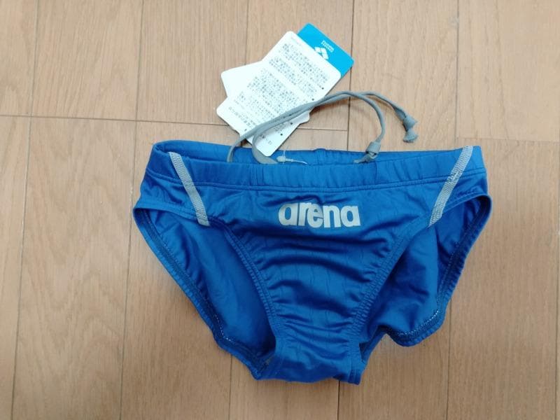 【新品タグ付き】arena FAR-2505MC 競泳水着 RBLU SS