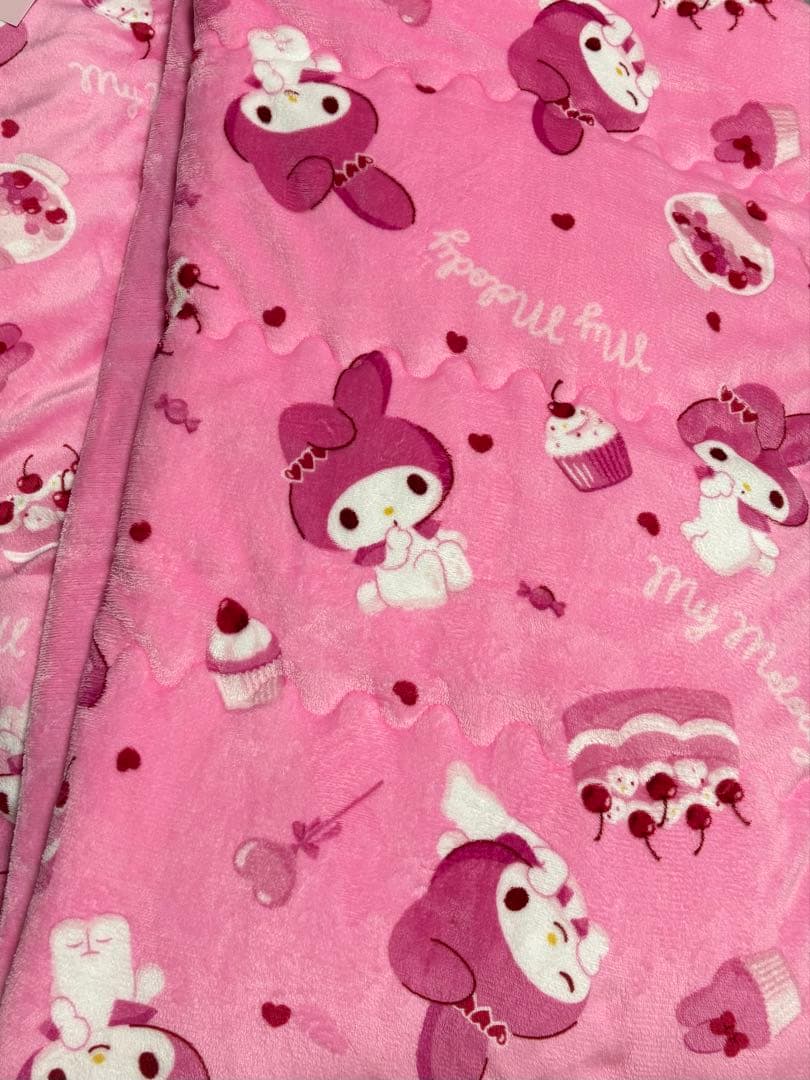 マイメロ　こたつ布団　正方形