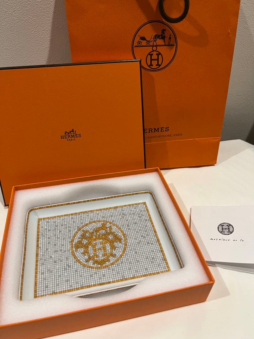 希少【新品未使用】エルメス　モザイク ゴールド 角皿