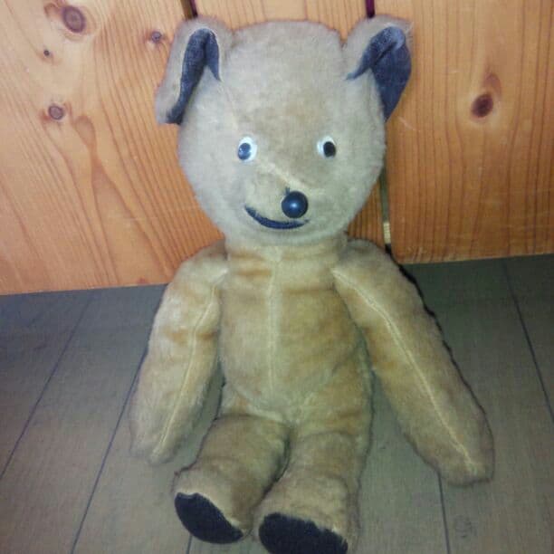 SOLD  OUT!ハンドメイド　カントリーなハートのシェルフ