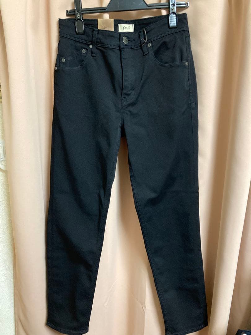 【新品タグ付】ヤヌークRUTH Slim Taperedルース 24サイズ