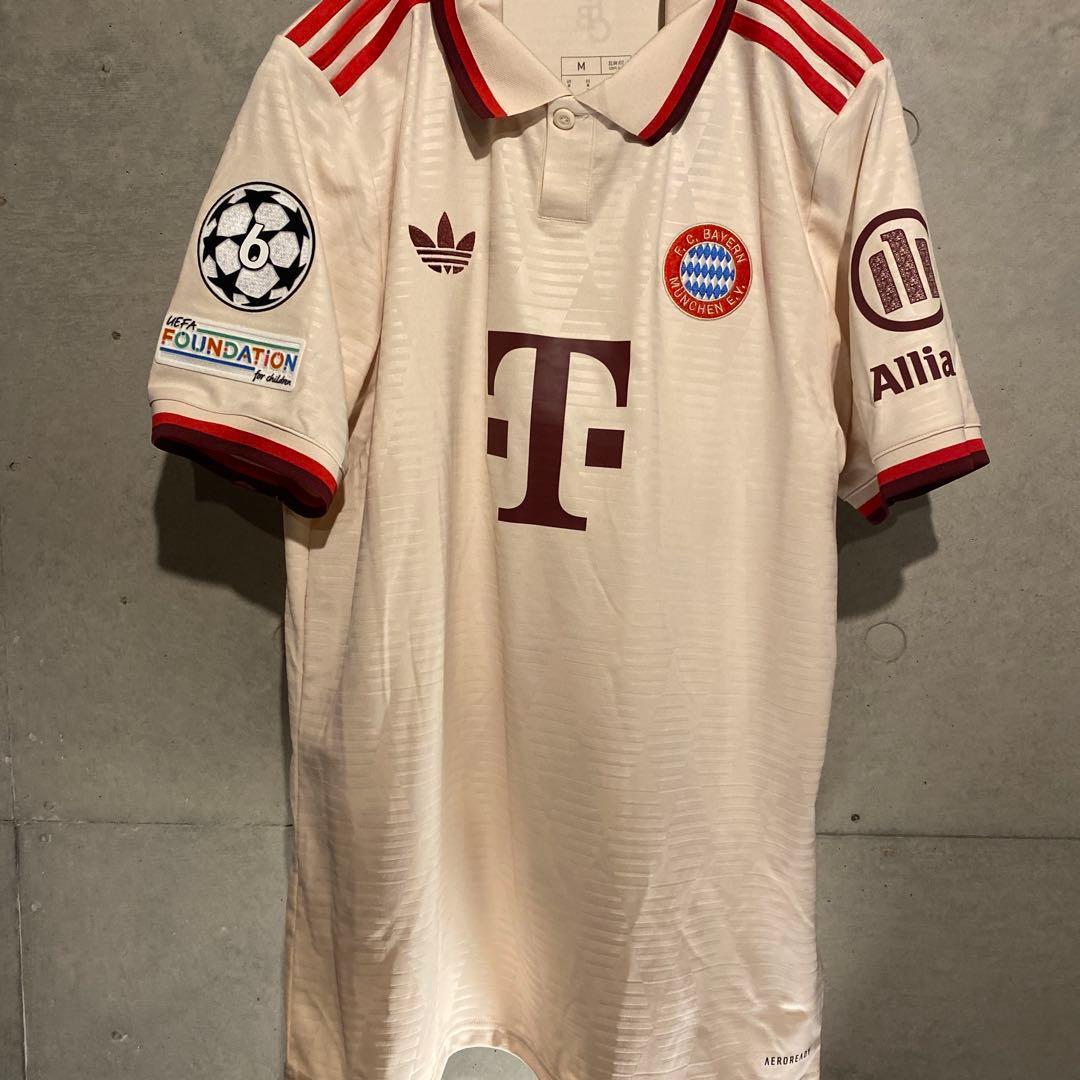 伊藤 洋輝　バイエルン・ミュンヘン 24/25　サード 　CL仕様