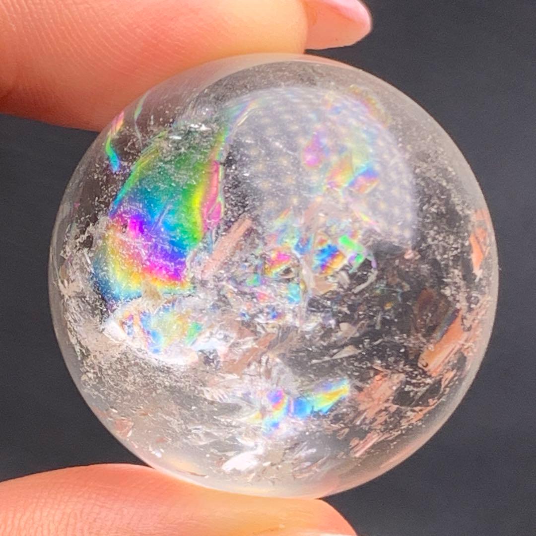 0709143  天然水晶虹入り✨丸玉台付29ミリ