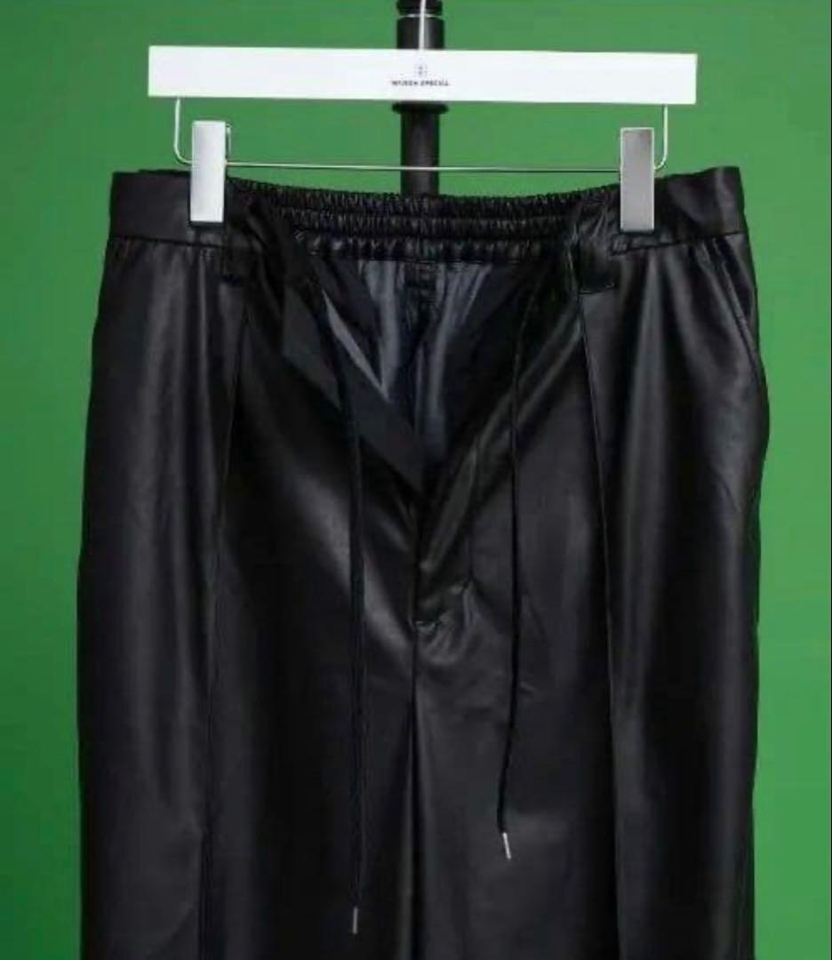 ロイヤルレザーワンタックイージーワイドパンツ【MAISON SPECIAL】