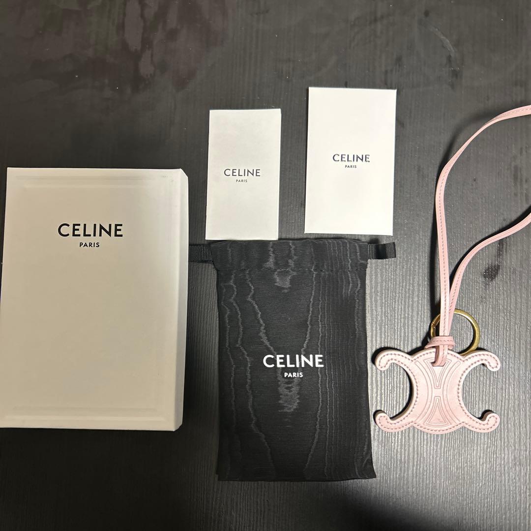 【年末発送】セリーヌ　Celine トリオンフ バッグチャーム パステルピンク
