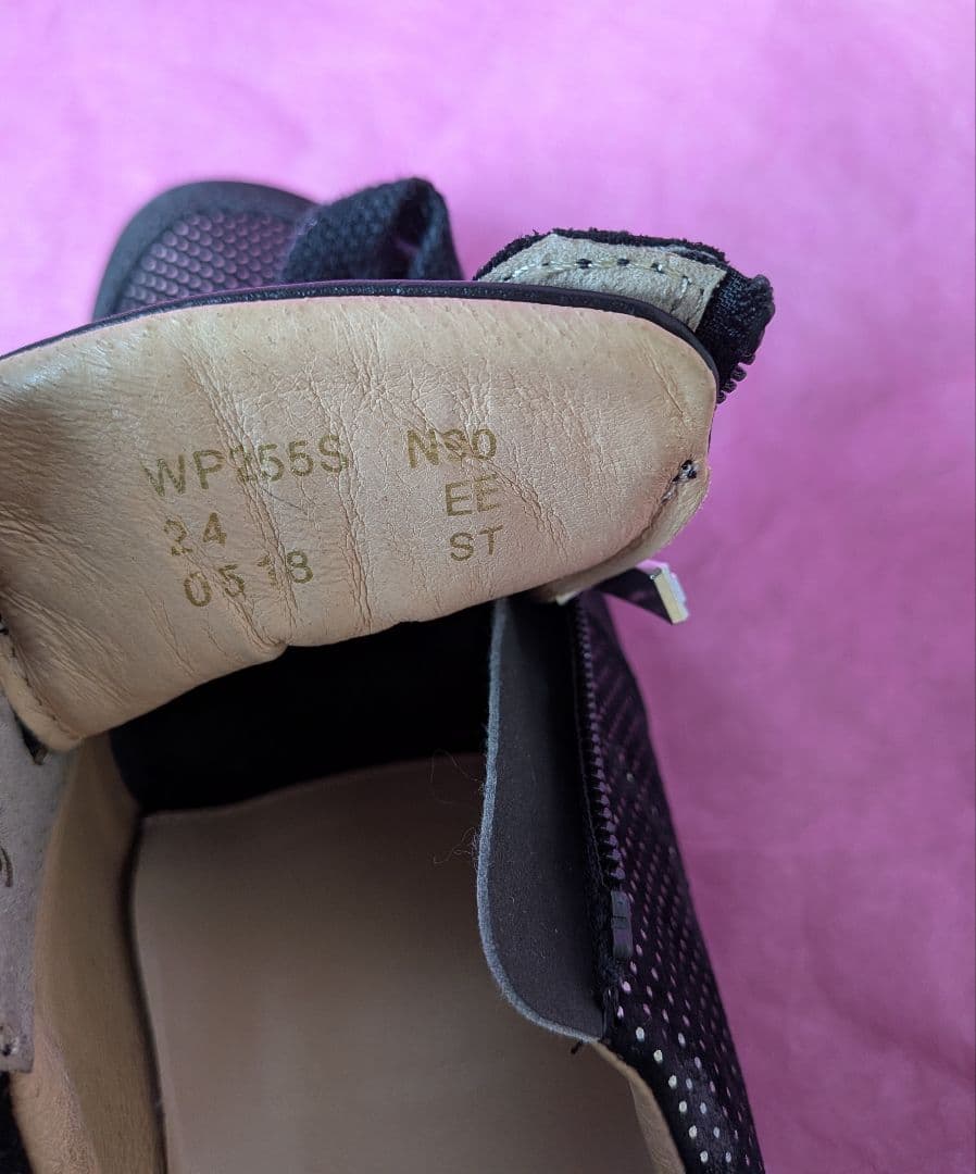 ♦専用♦ASICS ペダラ WP255S 24.0cm スニーカー【試足のみ】