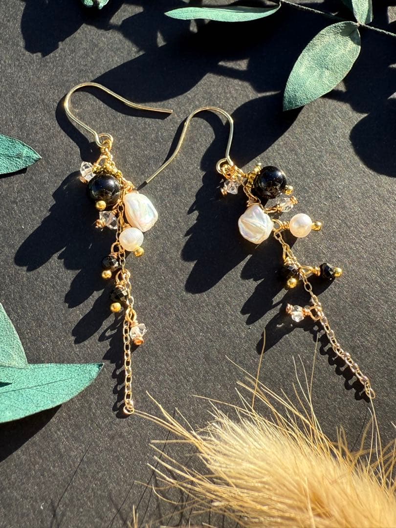 【Xmasセール】シックなトルマリン＊ロングピアスNo.200