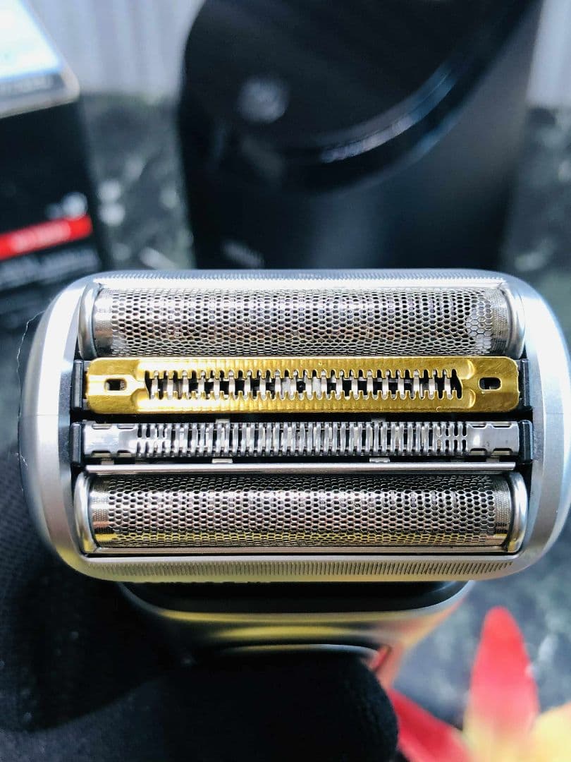 【美品】BRAUN シリーズ9 Pro 9457cc メンズ電気シェーバー