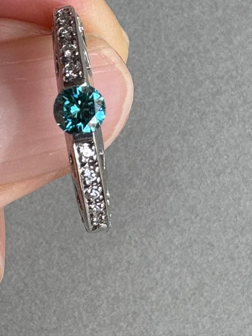 pt900 天然ブルーダイヤモンド(Treatment) リング　最終価格