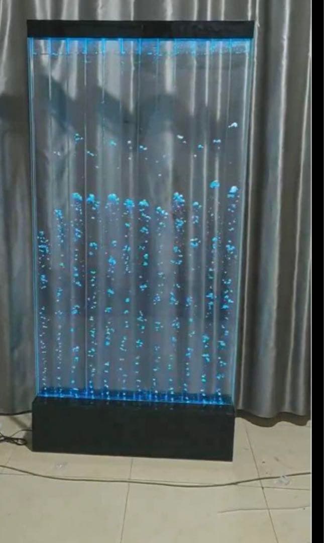 【配送工事費無料】高さ2m『アクアウォーターウォール』　7色に色味の変更が可能