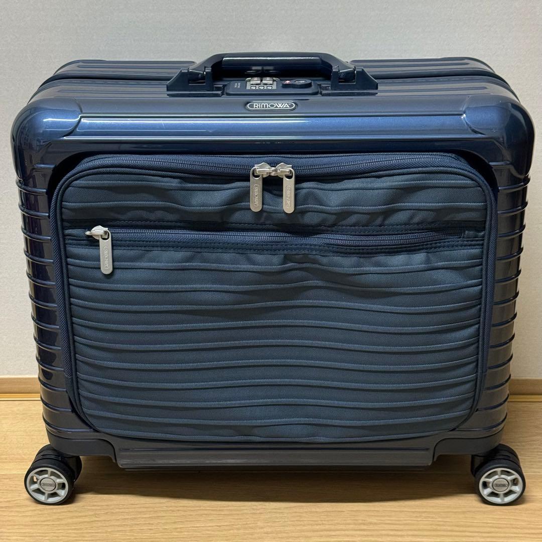希少！リモワ　840.50 サルサデラックスハイブリッド　4輪　32L ネイビー