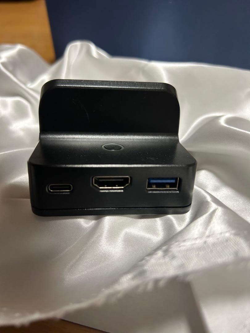 ね*︎様 Nintendo Switch Lite ターコイズ 本体 充電スタン