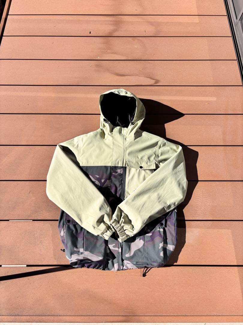 【GORE-TEXスノーボードウェア】NOMADIC, VOLCOM