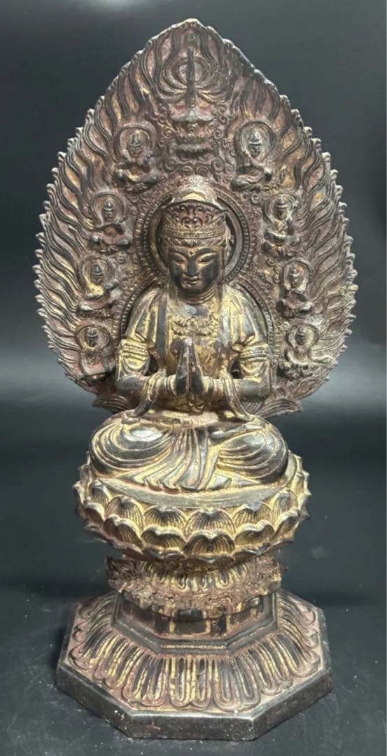 仏教古美術 純銅静座観音 銅製　仏像 蓮の台座 多仏像付き　観音