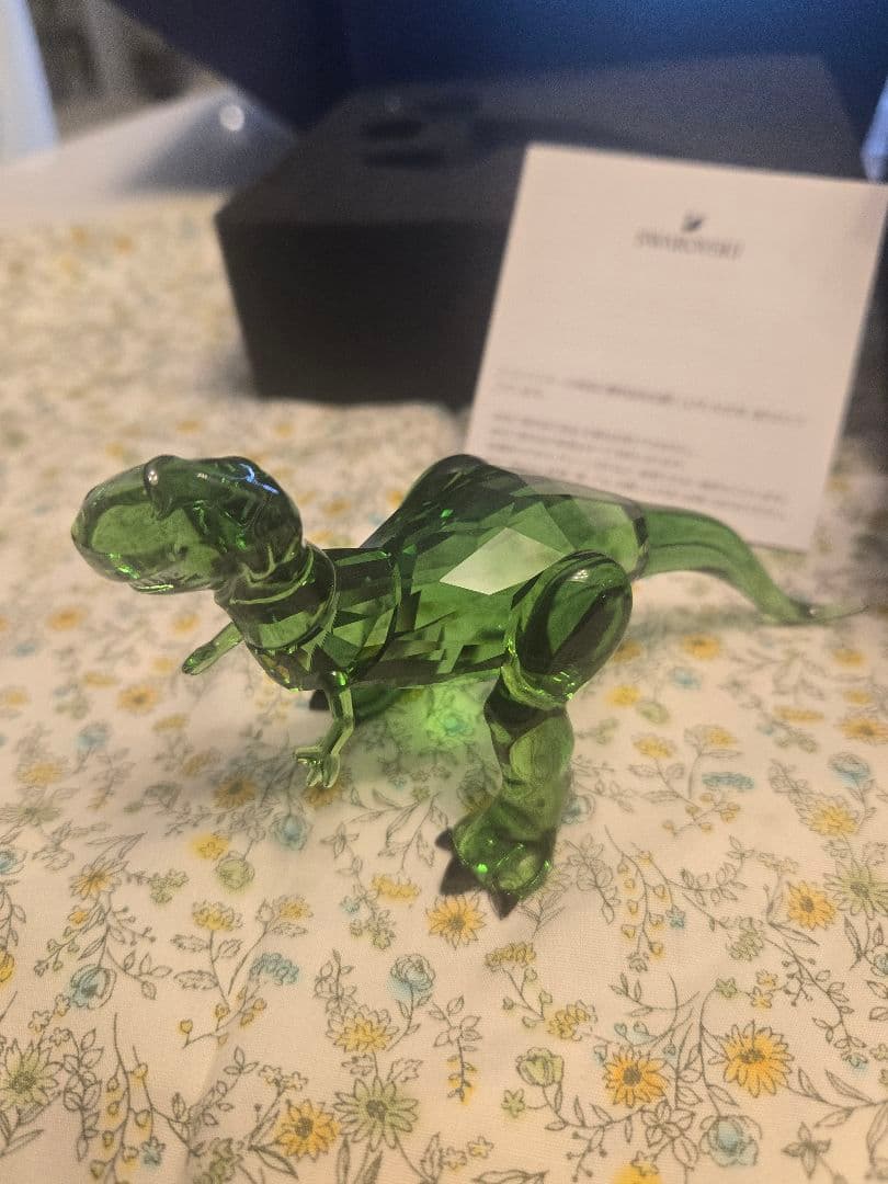 トイストーリー　ディズニー　レックス　スワロフスキー