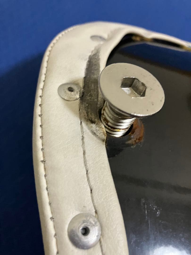 ハーレー　ソロシート　スプリングシート　スポーツスター　ダイナ　ソフテイル