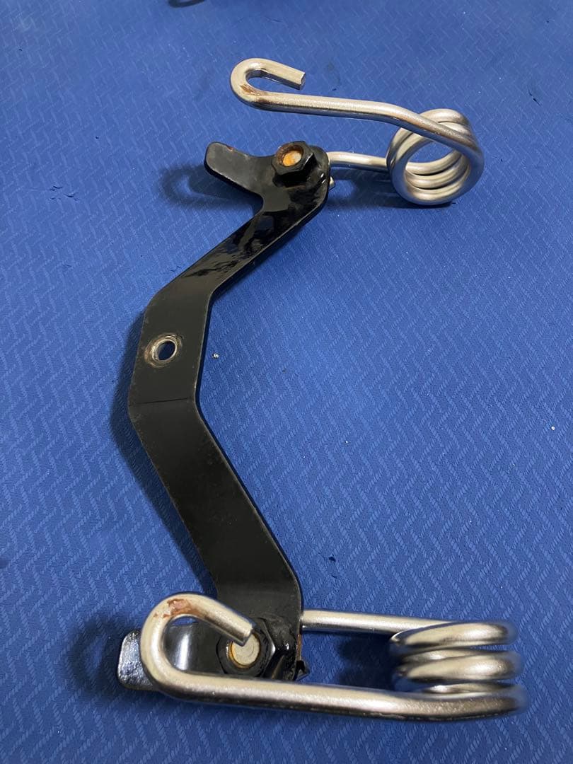 ハーレー　ソロシート　スプリングシート　スポーツスター　ダイナ　ソフテイル