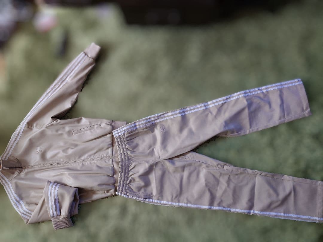 adidas フェイクレザーファイヤーバードジャケット　Lと　トラックパンツ　M