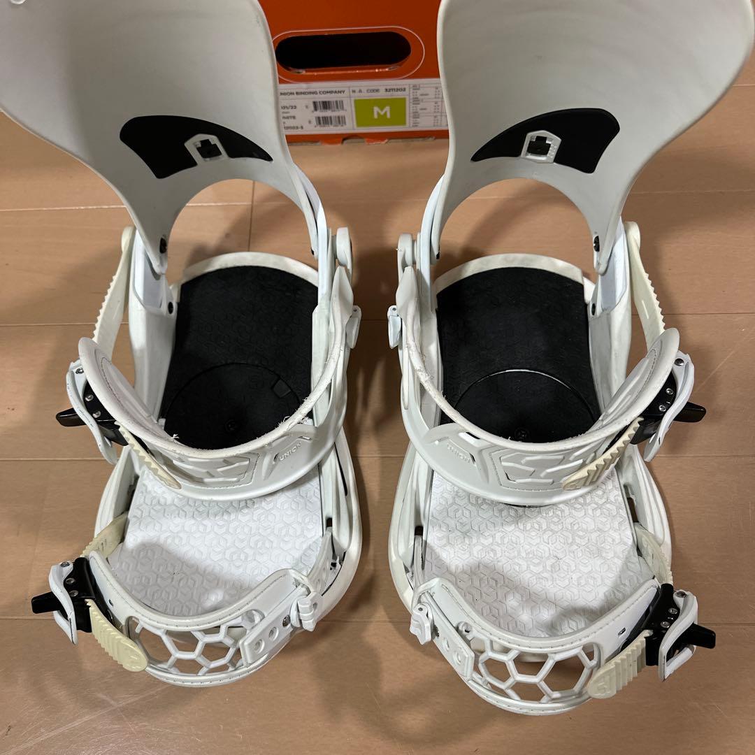 ユニオン ストラータUNION BINDING ビンディング M 白　早い者勝ち